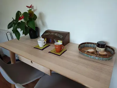 Plateau bouilloire dans l'établissement Gîte insolite La Renouée
