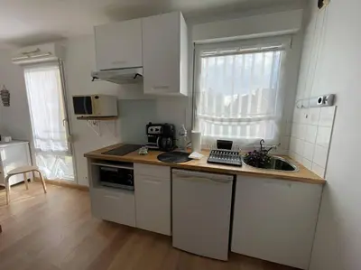 Cuisine ou kitchenette dans l'établissement Marengo to Le Mans