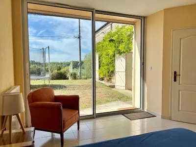 Coin salon dans l'établissement Villa de charme tourangelle