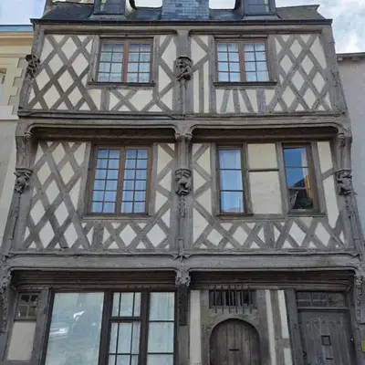 Maison des Acrobates