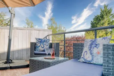 Balcon ou terrasse dans l'établissement Jacuzzi et Vue sur Loire - Maison d'hôtes L'Odyssée