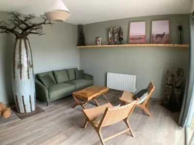 Coin salon dans l'établissement Les Gîtes du Bioparc