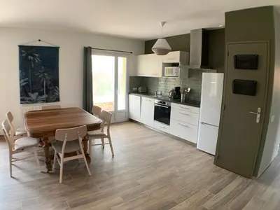 Cuisine ou kitchenette dans l'établissement Les Gîtes du Bioparc